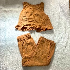 Rylee & Cru crop top and pants set
